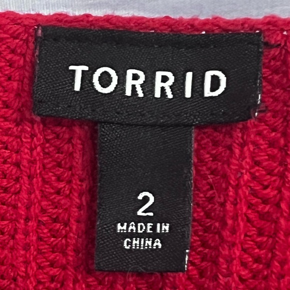 Torrid 'Jester Red' Ribbed Semi-Cropped Pullover Sweater in Size 2 (2X | 18/20) - Picture 4 of 16
